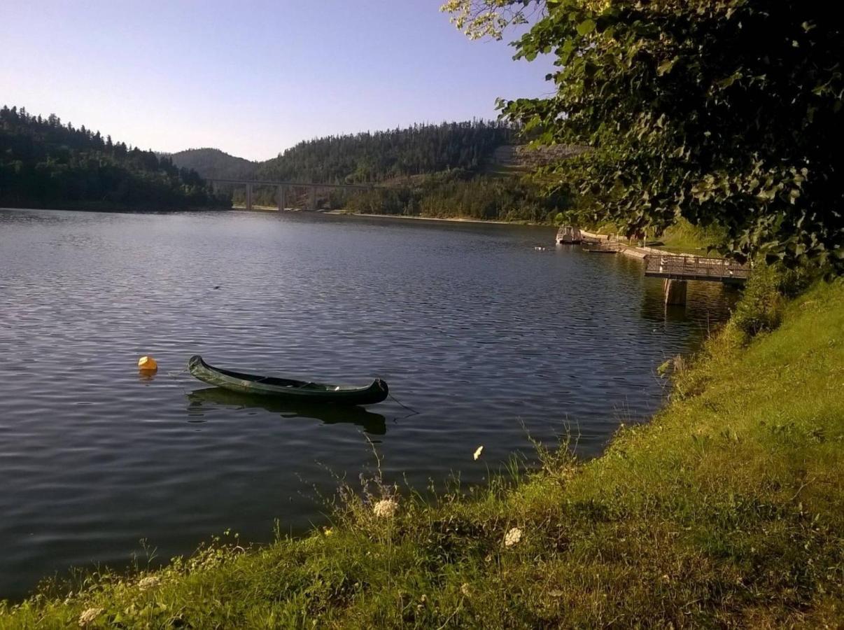 Specious Apartment Manitu In Forest Countryside Fužine Екстериор снимка